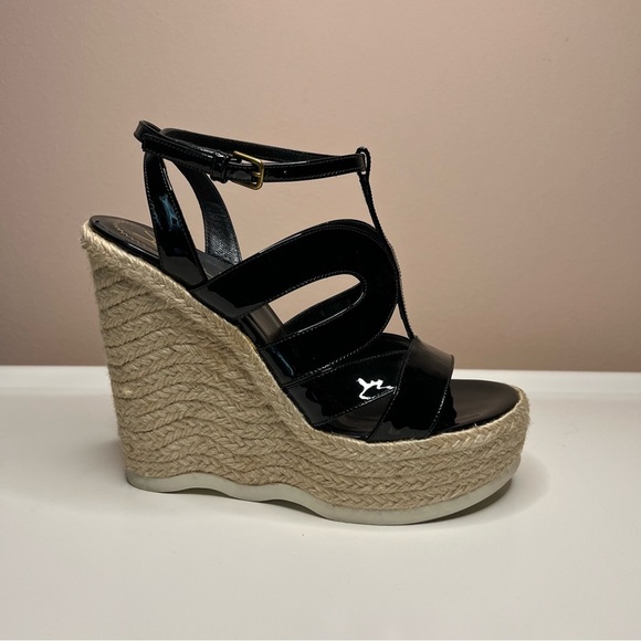 Yves Saint Laurent | Shoes | Ysl Black Patent Leather  display picture 2